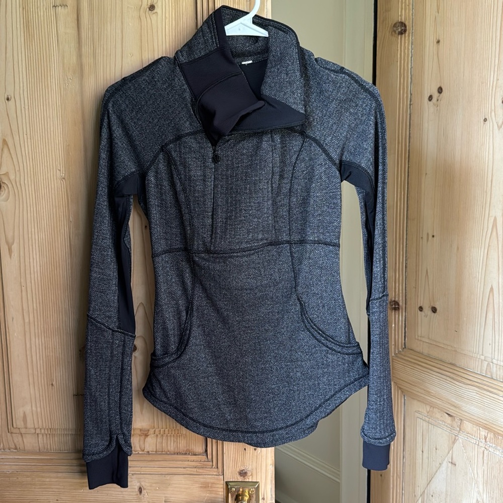 Lululemon Base Runner 1/2 Zip
